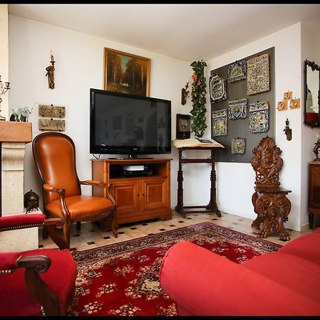 O Doux S'Home Ledenon Bagian luar foto