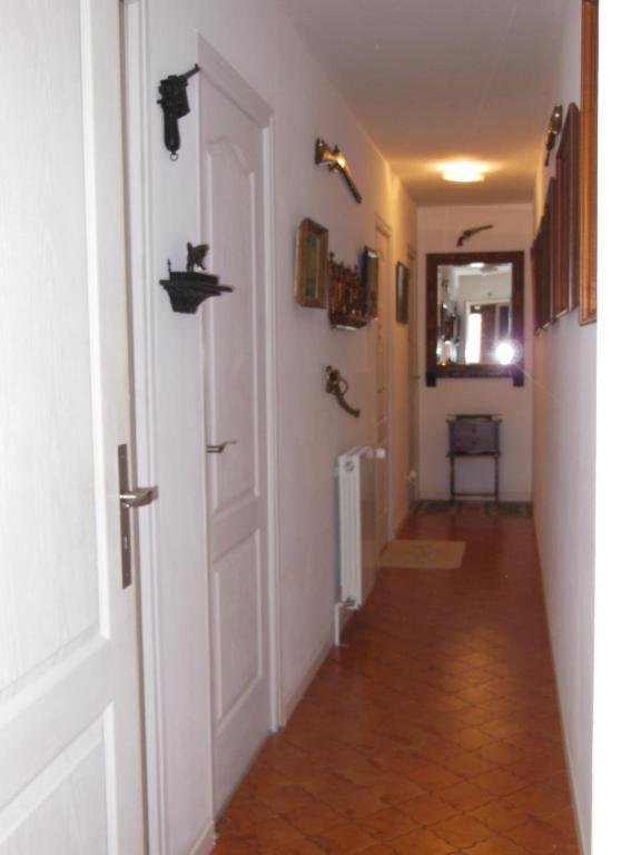 O Doux S'Home Ledenon Bagian luar foto