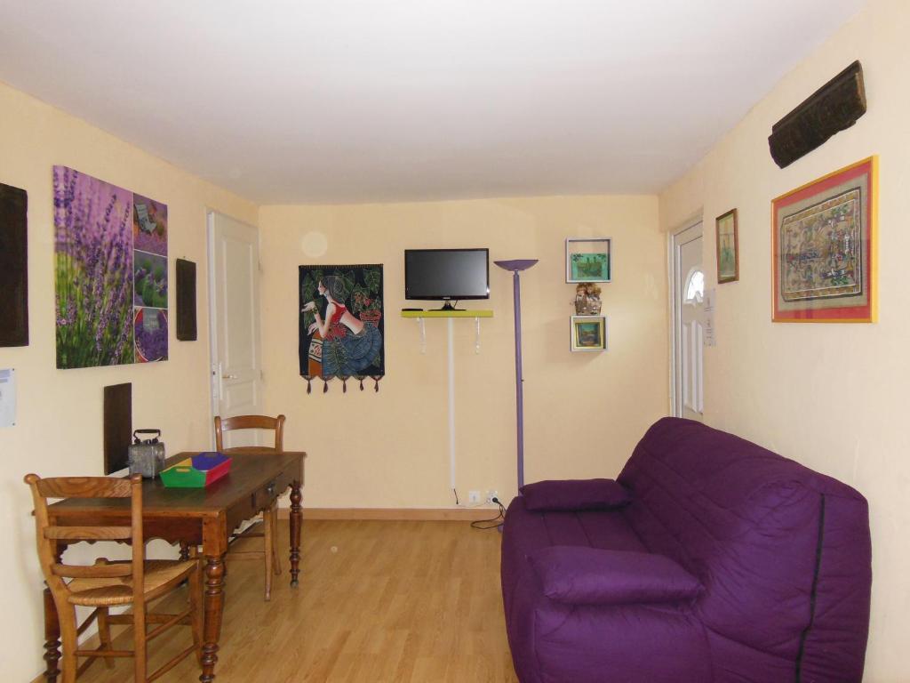 O Doux S'Home Ledenon Ruang foto