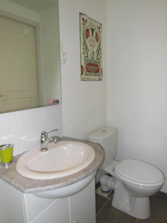 O Doux S'Home Ledenon Ruang foto
